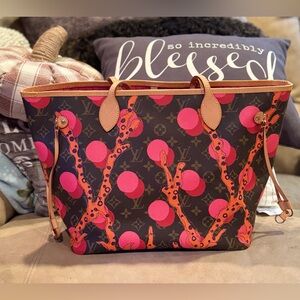 LOUIS VUITTON MONOGRAM RAMAGES NEVERFULL MM TOTE BAG LIMITED